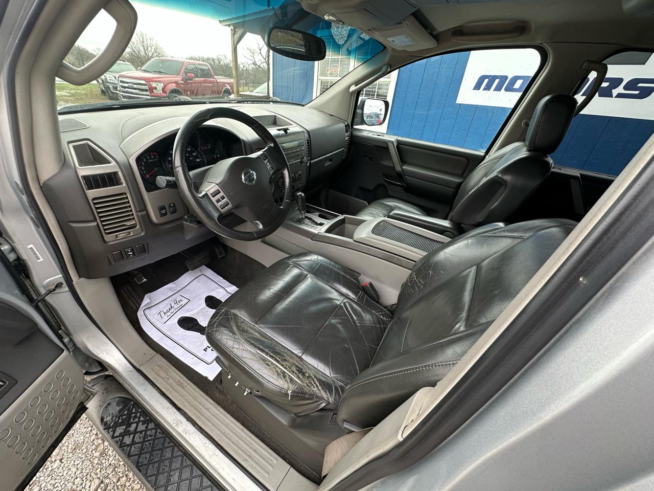 Nissan Titan XE Crew Cab 2WD 2004