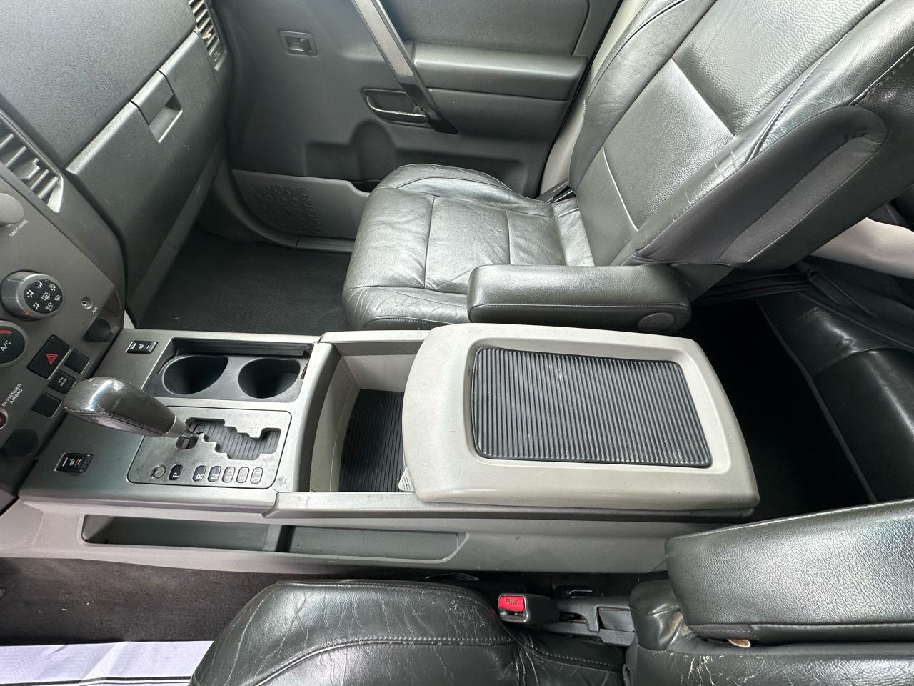 Nissan Titan XE Crew Cab 2WD 2004