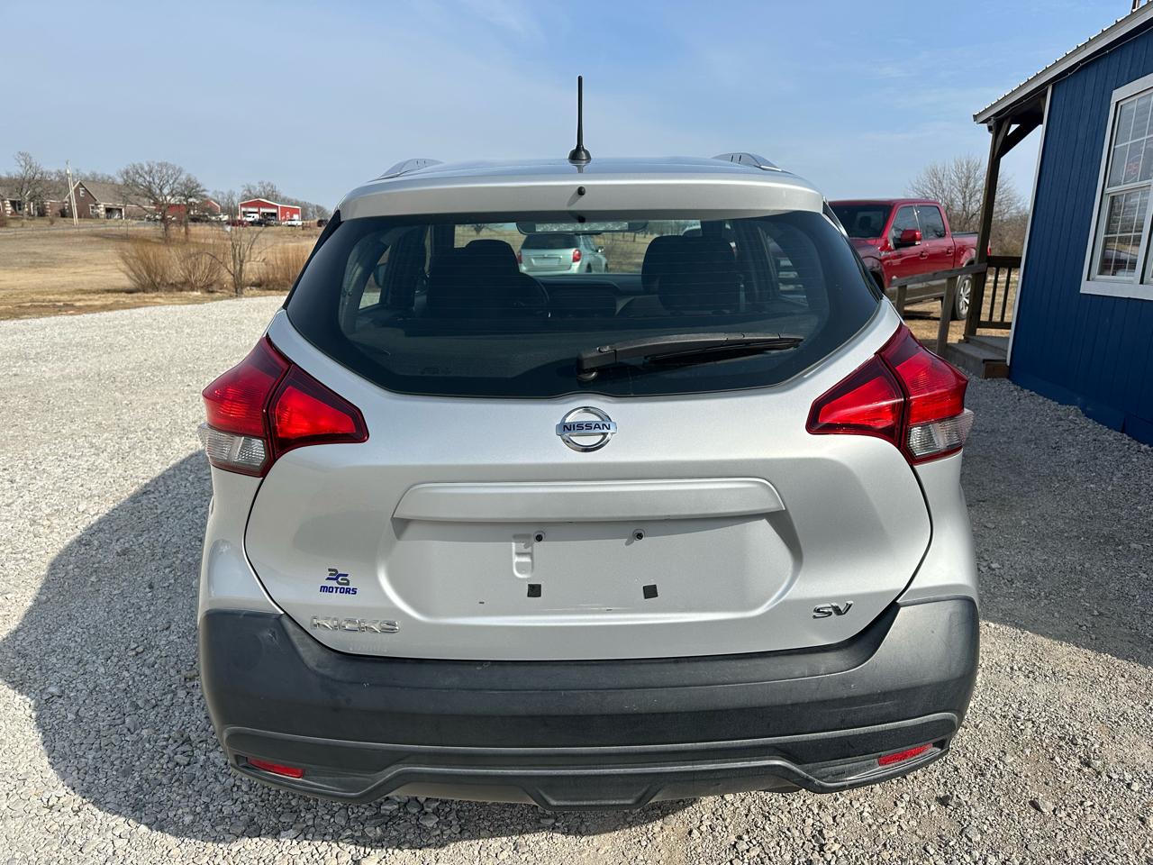 Nissan Kicks SV 2018