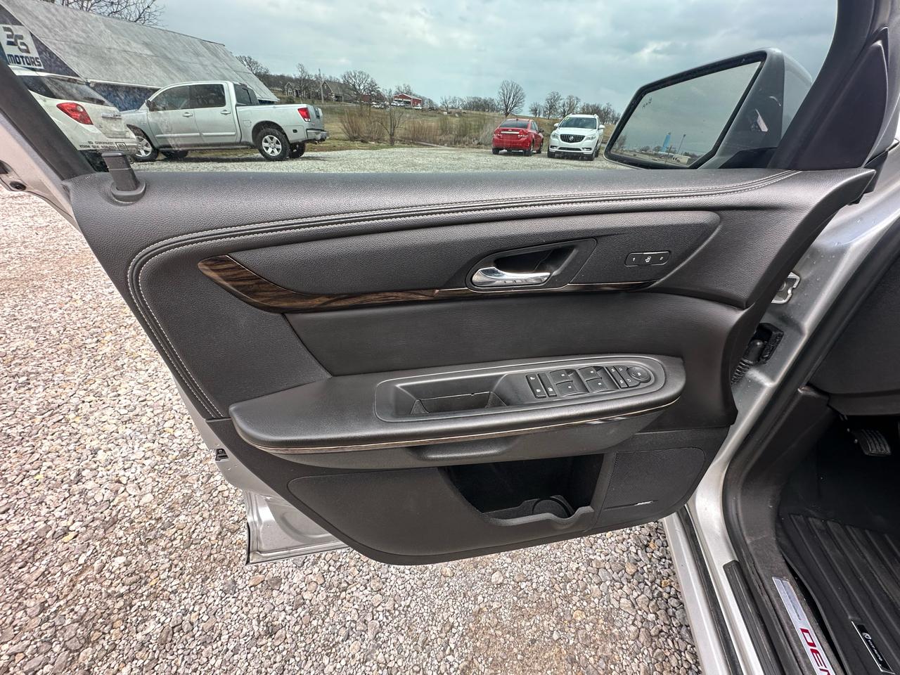 GMC Acadia Denali AWD 2015