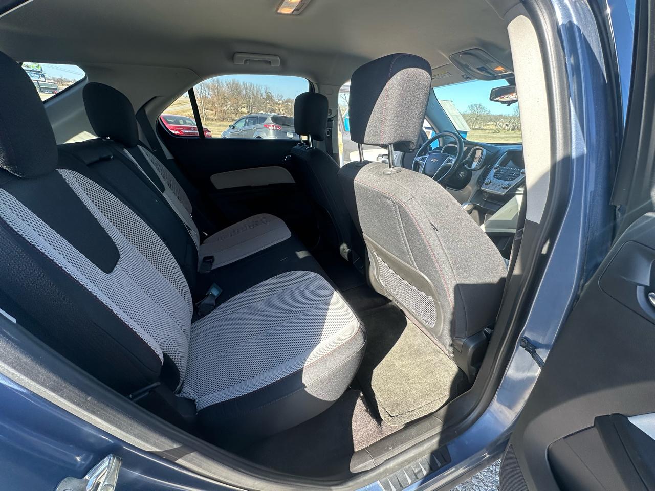 Chevrolet Equinox 1LT 2WD 2012