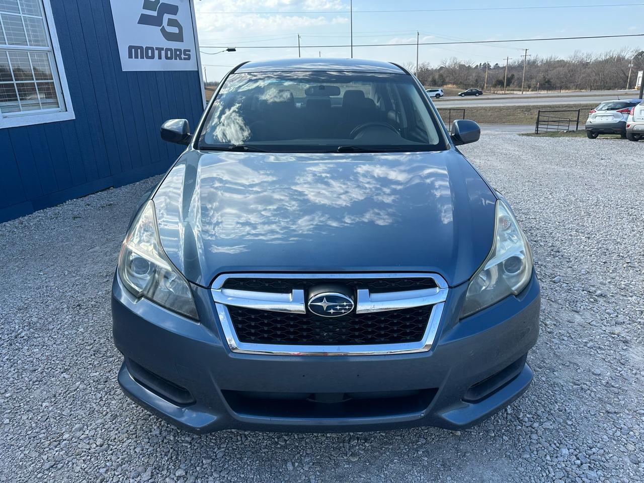 Subaru Legacy 2.5i Premium 2013