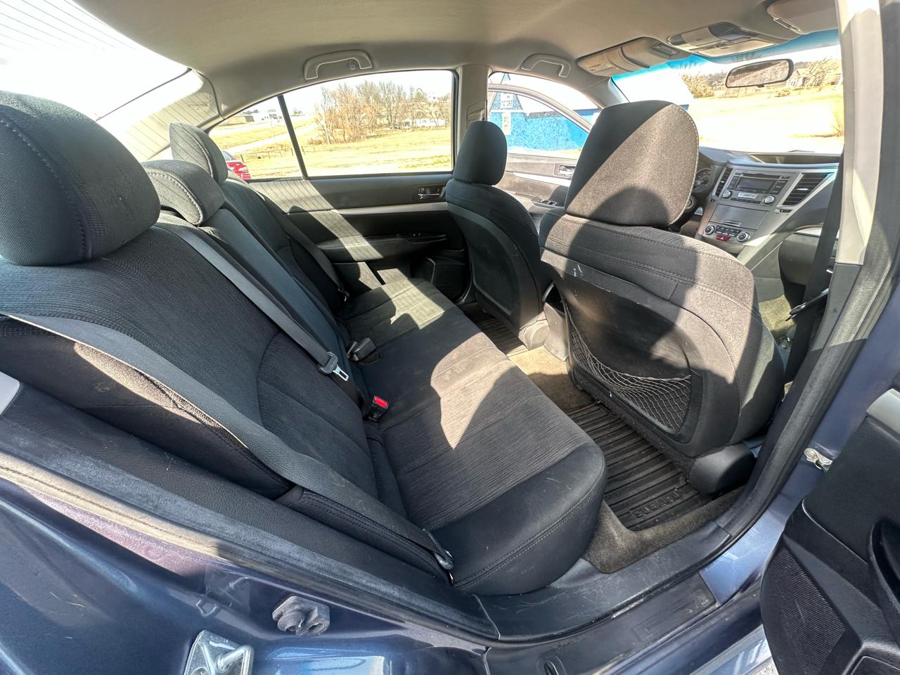 Subaru Legacy 2.5i Premium 2013