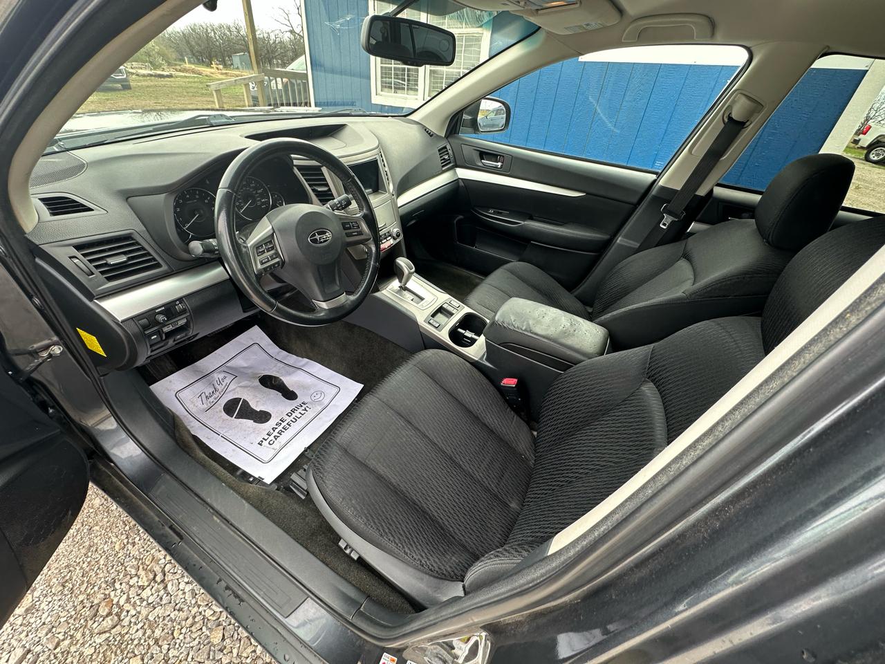 Subaru Outback 2.5i Premium 2012