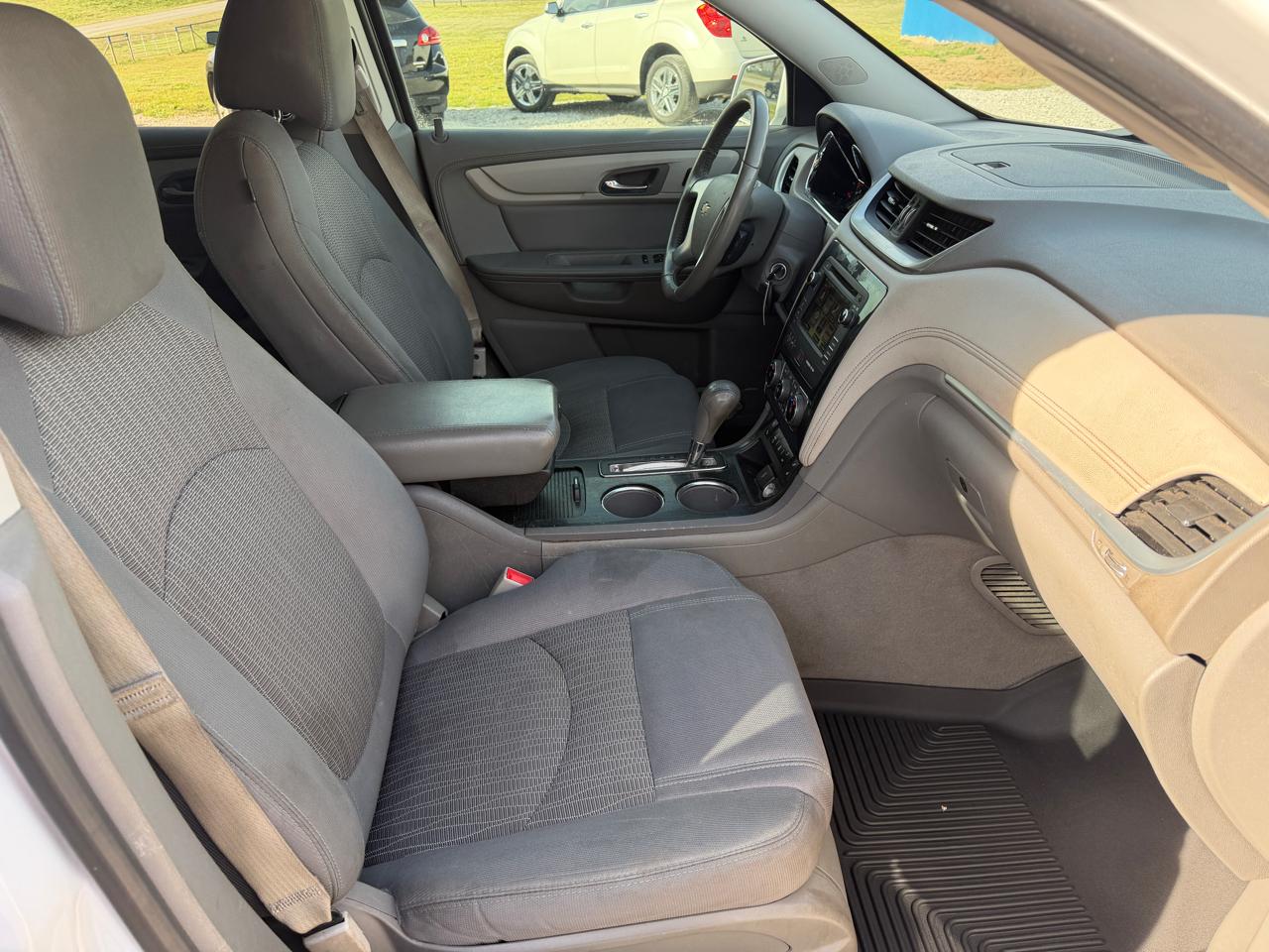 Chevrolet Traverse 2LT FWD 2016