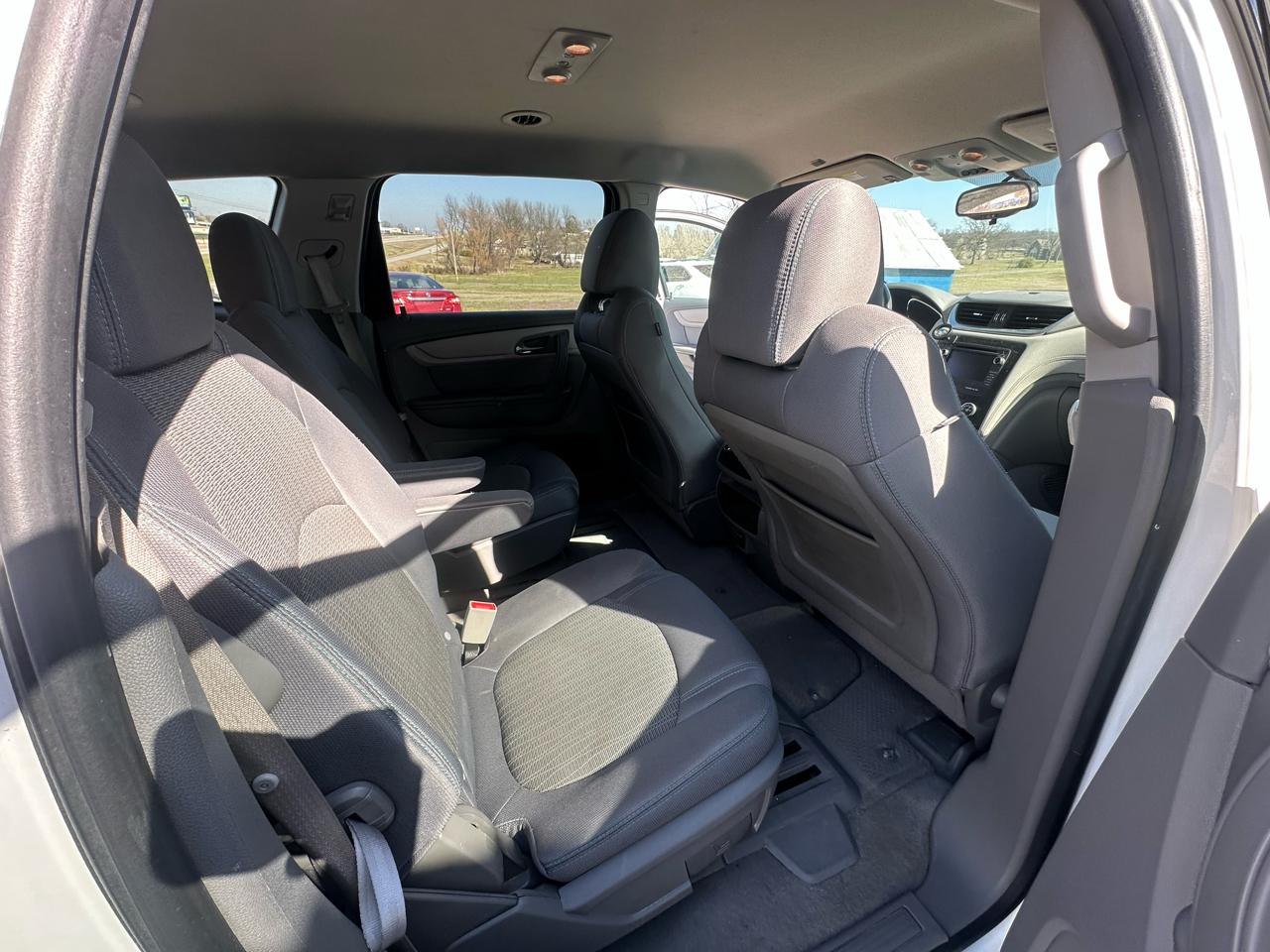 Chevrolet Traverse 1LT FWD 2015