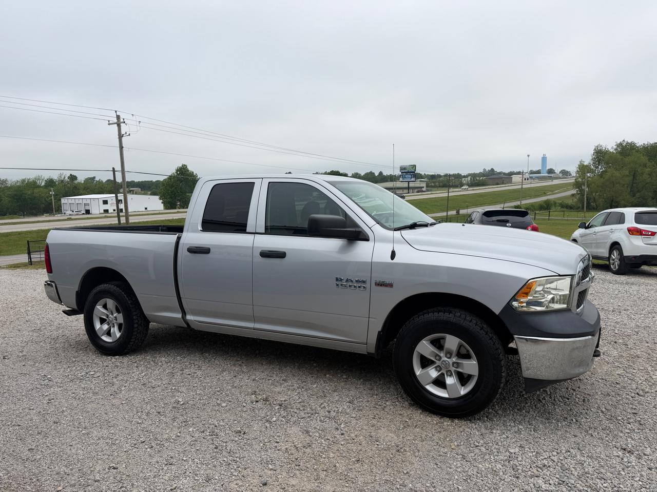 RAM 1500 Tradesman Quad Cab 4WD 2014