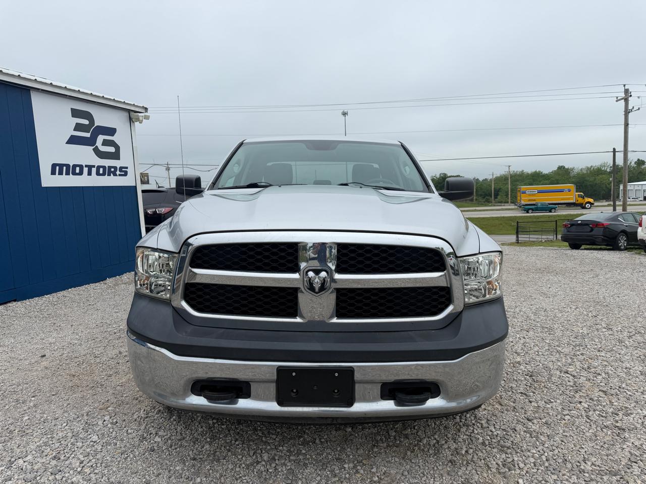 RAM 1500 Tradesman Quad Cab 4WD 2014