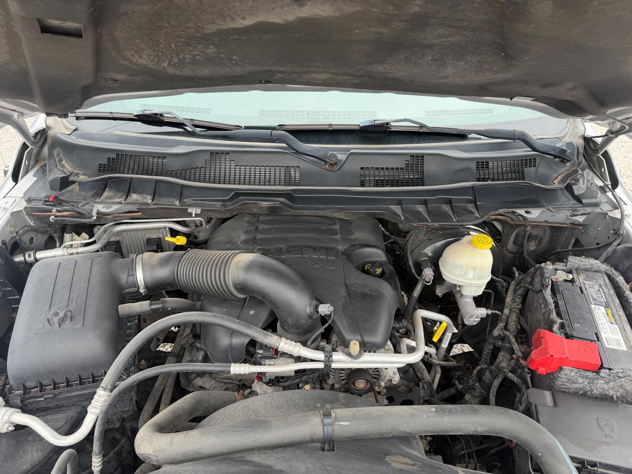 RAM 1500 Tradesman Quad Cab 4WD 2014