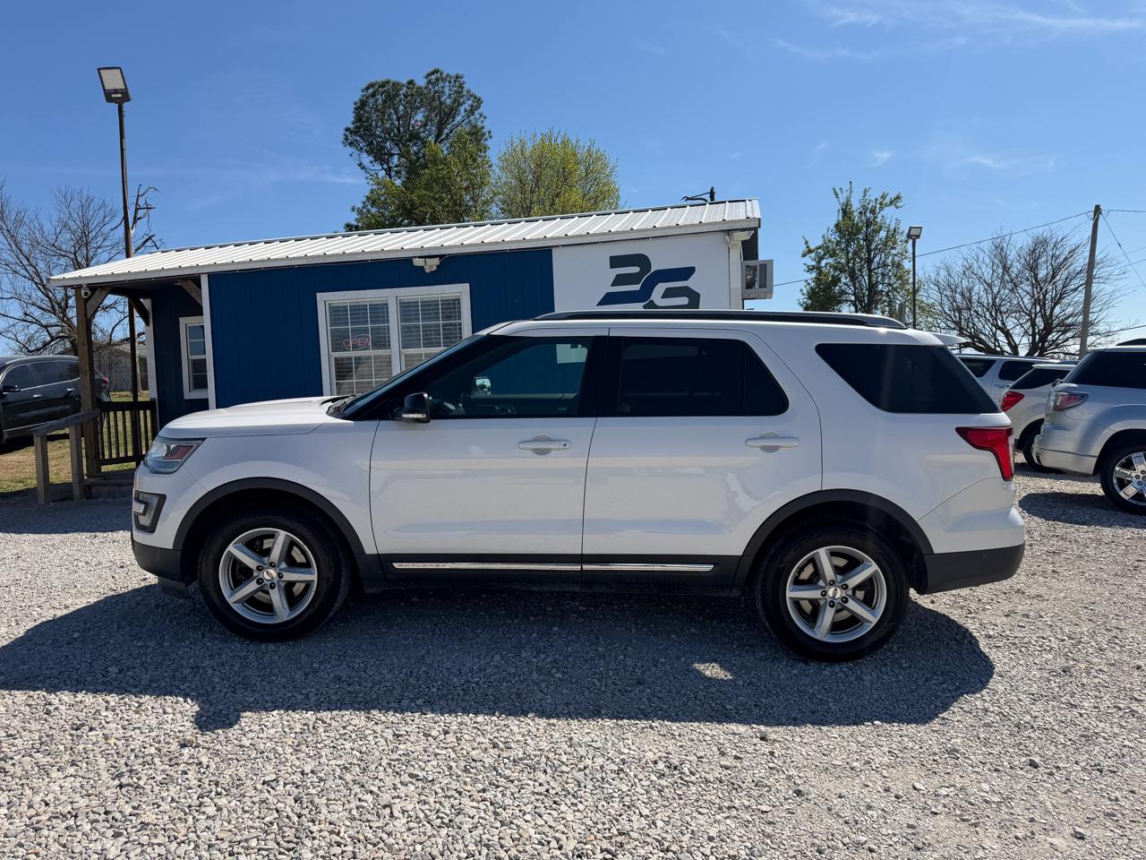 Ford Explorer XLT 4WD 2017