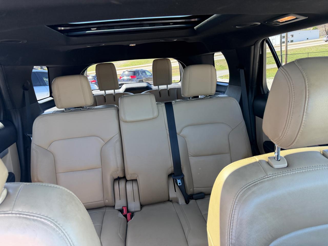 Ford Explorer XLT 4WD 2017