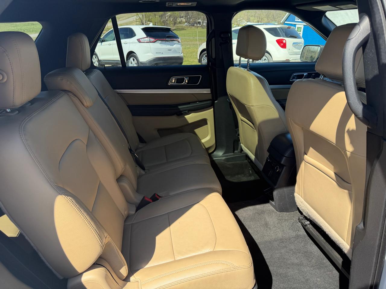 Ford Explorer XLT 4WD 2017