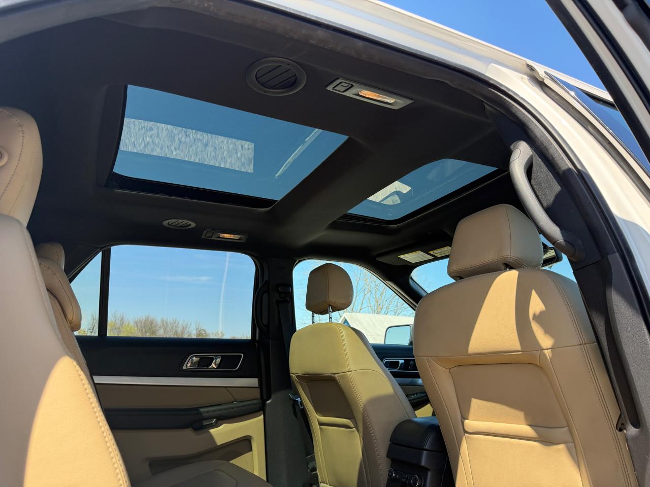 Ford Explorer XLT 4WD 2017