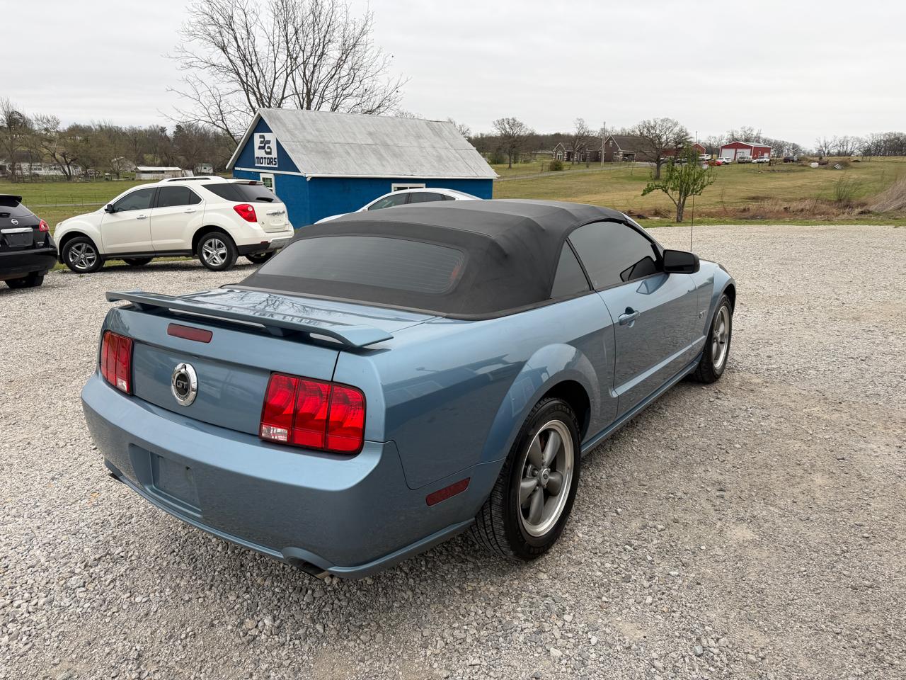 Ford Mustang GT Deluxe Convertible 2006