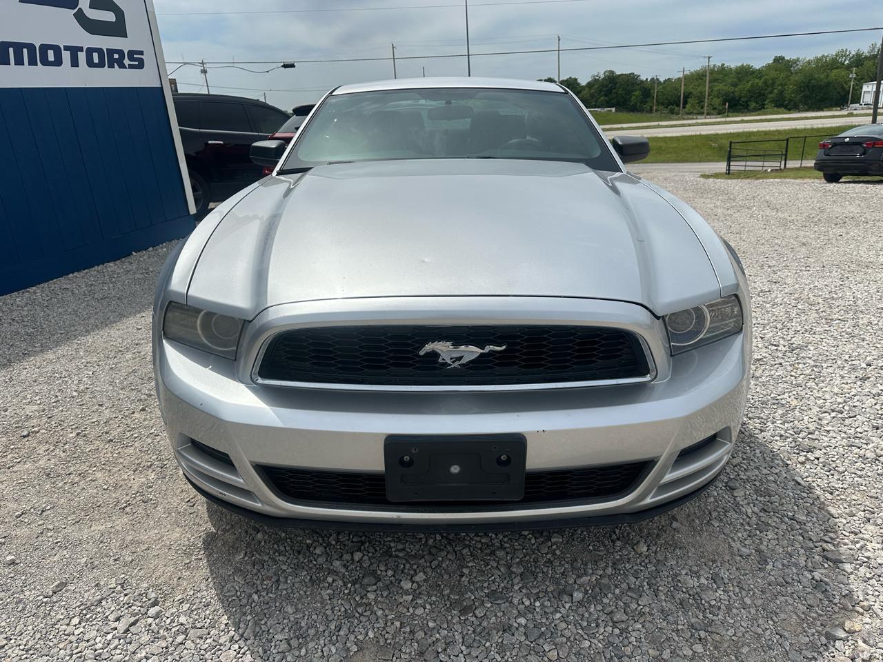 Ford Mustang V6 Coupe 2014