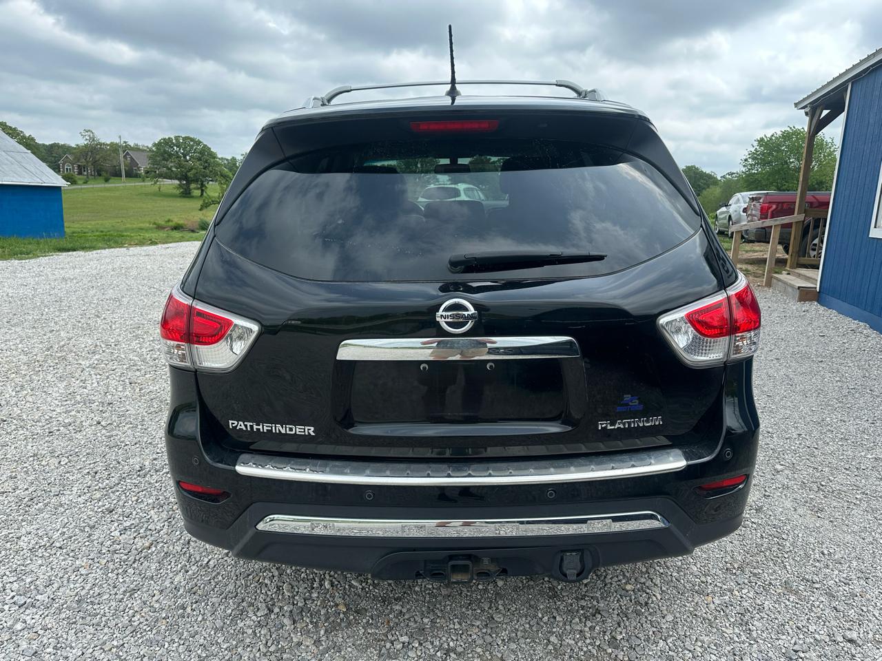 Nissan Pathfinder 2WD 4dr Platinum 2016