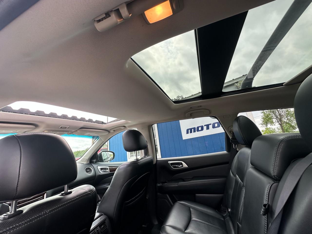 Nissan Pathfinder 2WD 4dr Platinum 2016