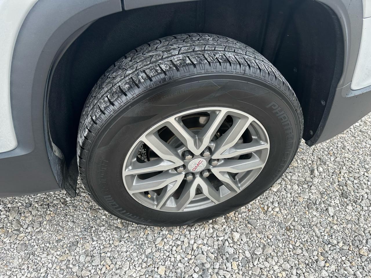 GMC Acadia SLE-2 FWD 2017