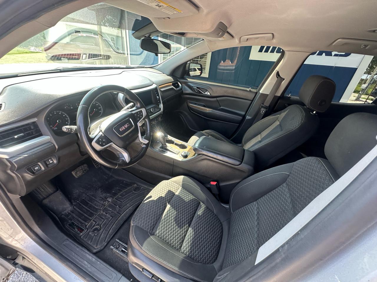 GMC Acadia SLE-2 FWD 2017