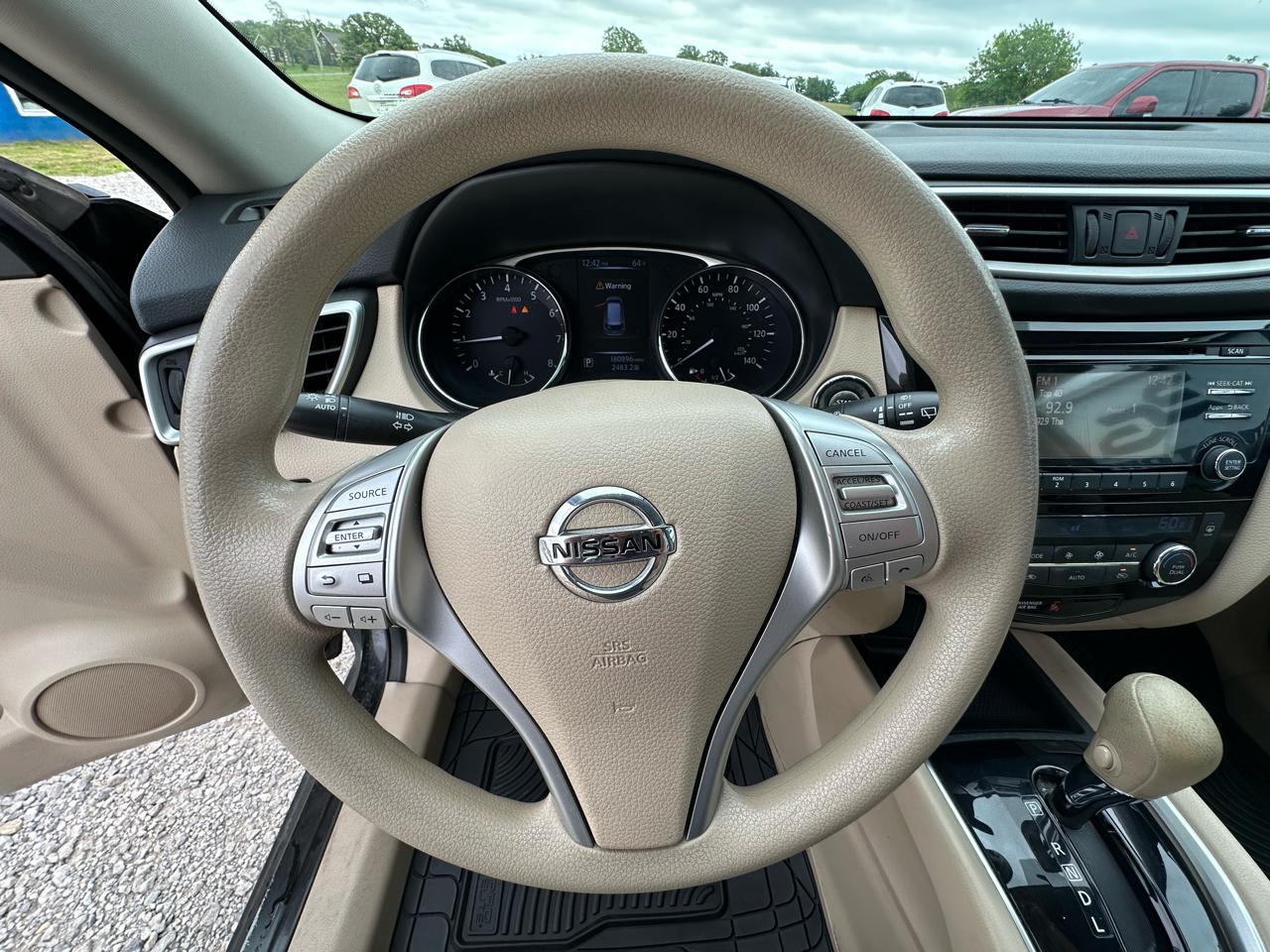 Nissan Rogue S 2WD 2014