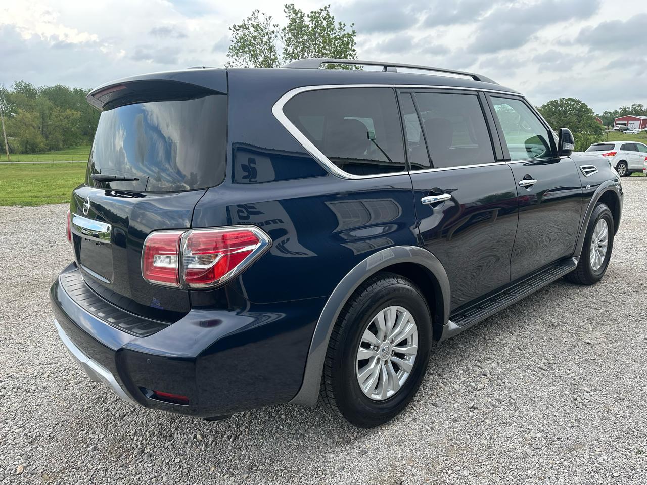 Nissan Armada SV 2WD 2018