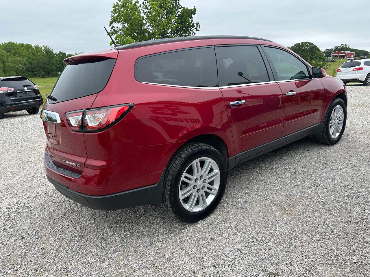 Chevrolet Traverse 1LT FWD 2013