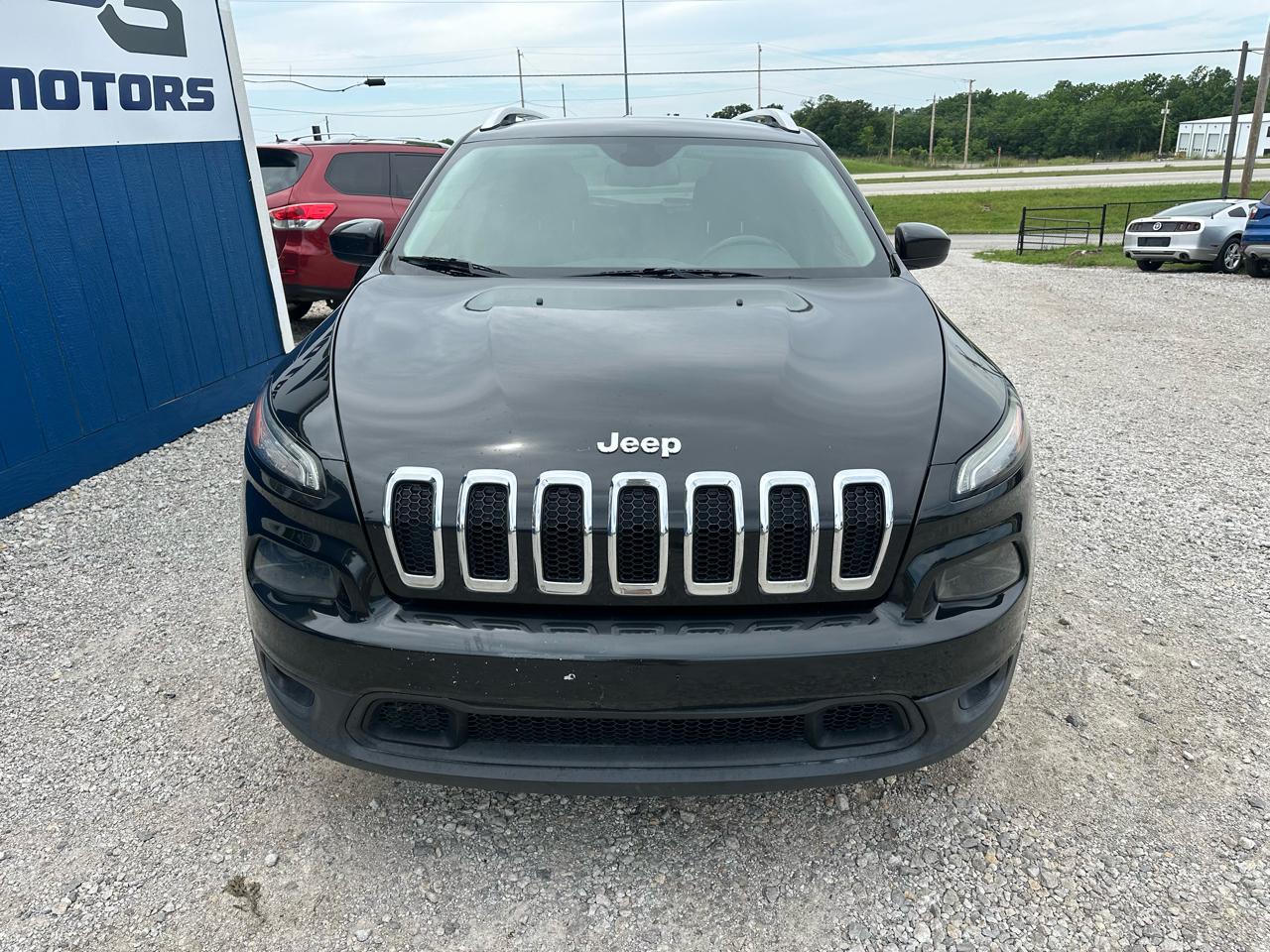 Jeep Cherokee Latitude FWD 2016