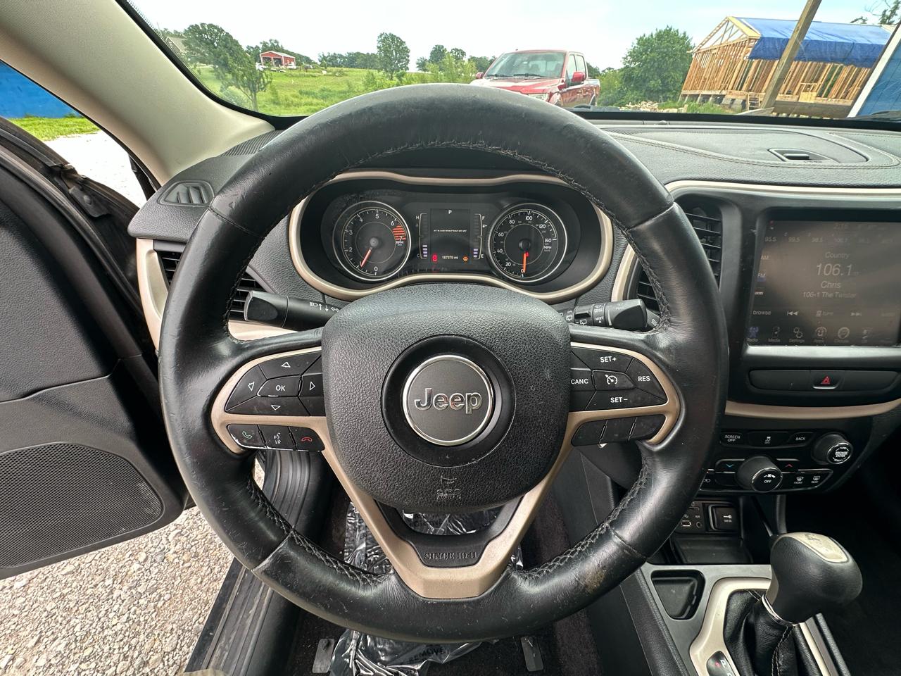 Jeep Cherokee Latitude FWD 2016
