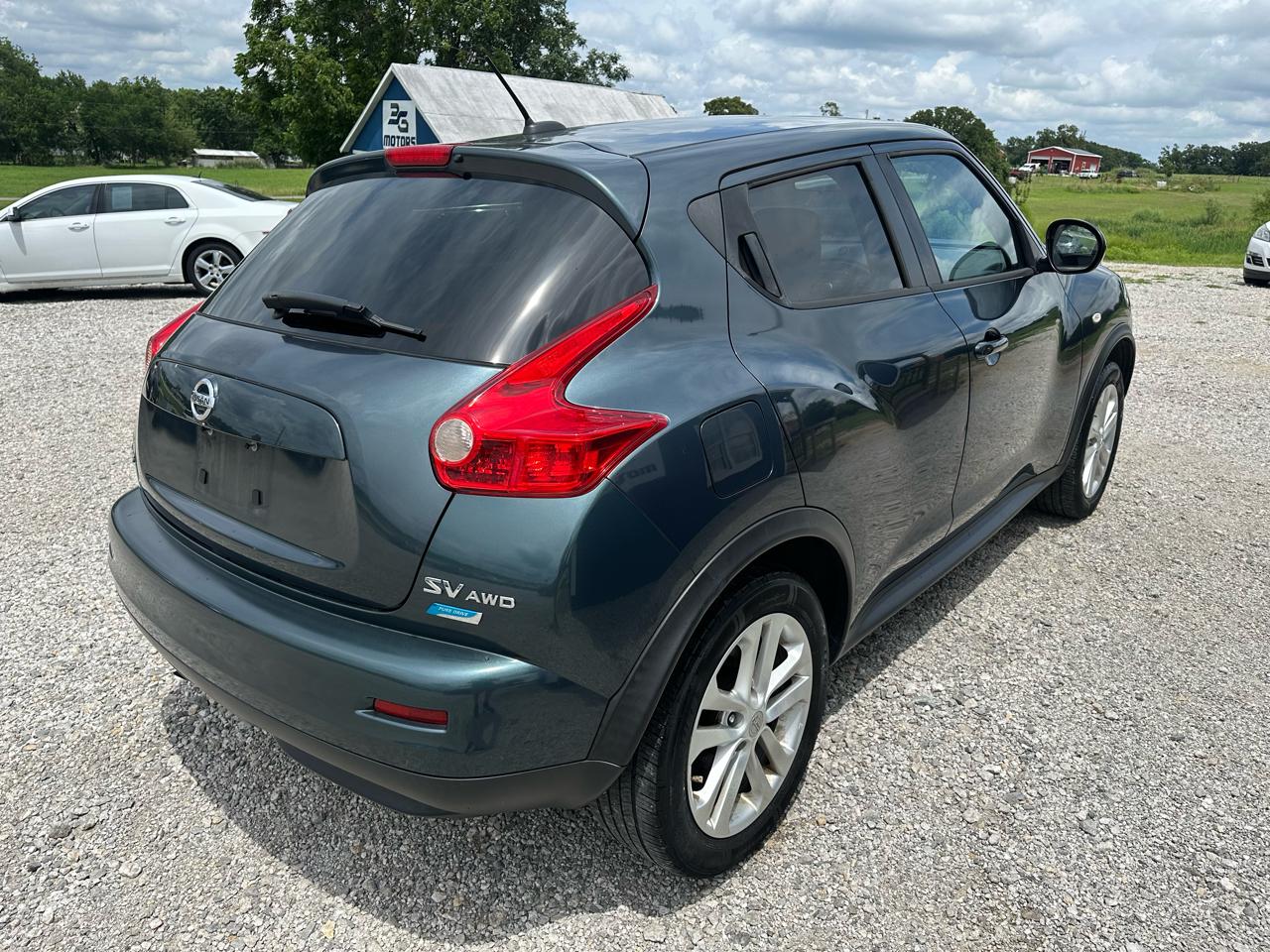 Nissan Juke S AWD 2014