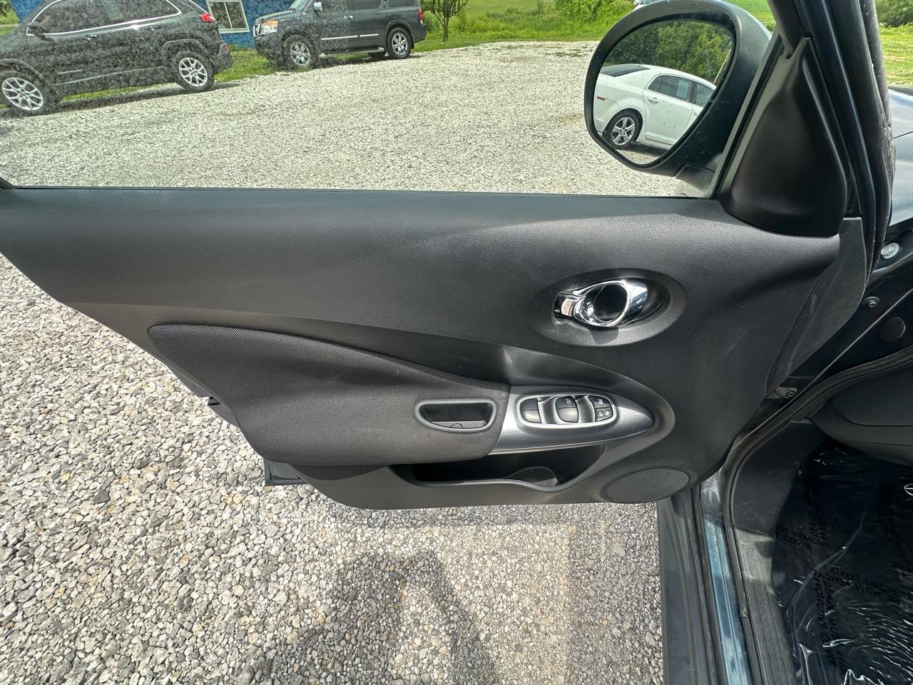 Nissan Juke S AWD 2014