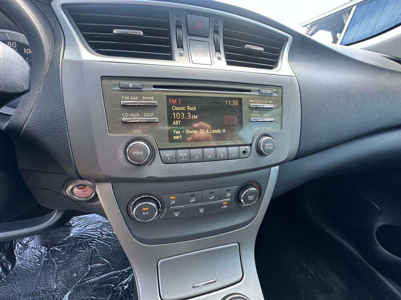 Nissan Sentra SV 2014