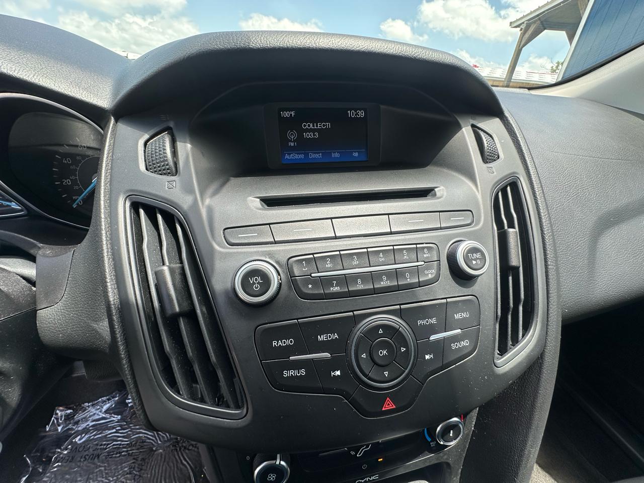 Ford Focus SE Hatch 2016