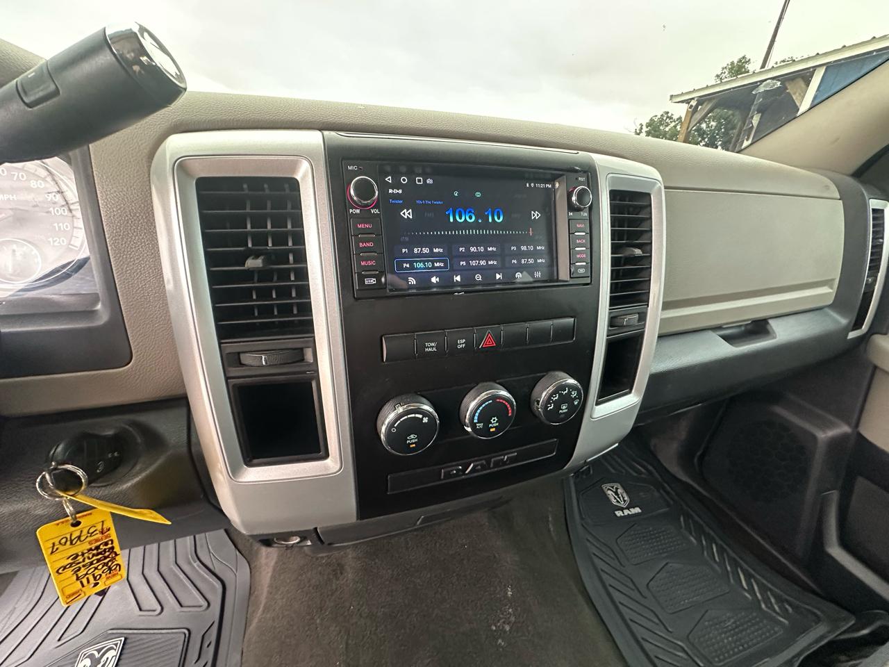 Dodge Ram 1500 SLT Crew Cab 2WD 2009