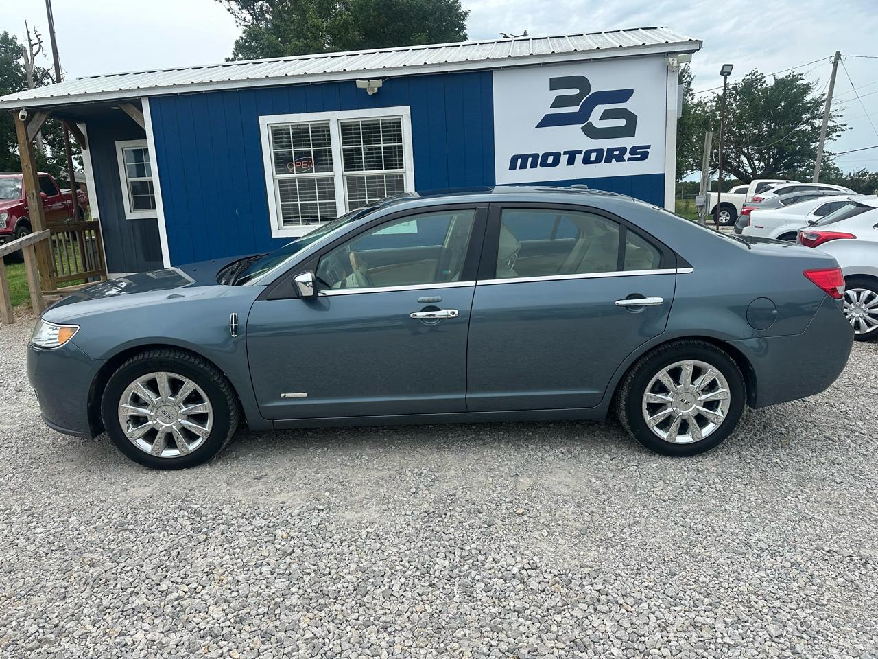 Lincoln MKZ Hybrid Sedan 2012