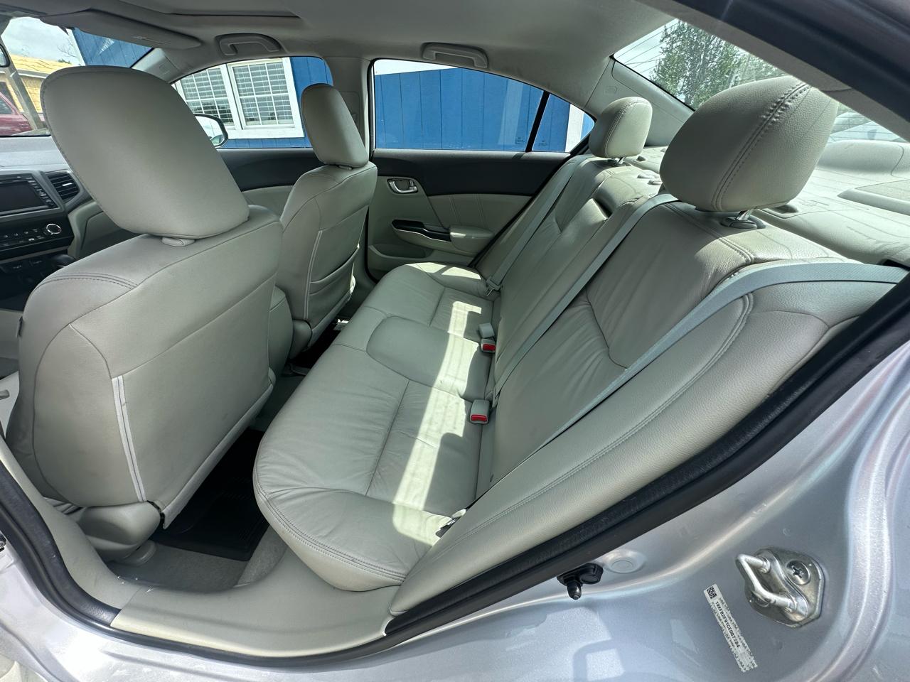 Honda Civic EX-L Sedan 5-Speed AT 2012