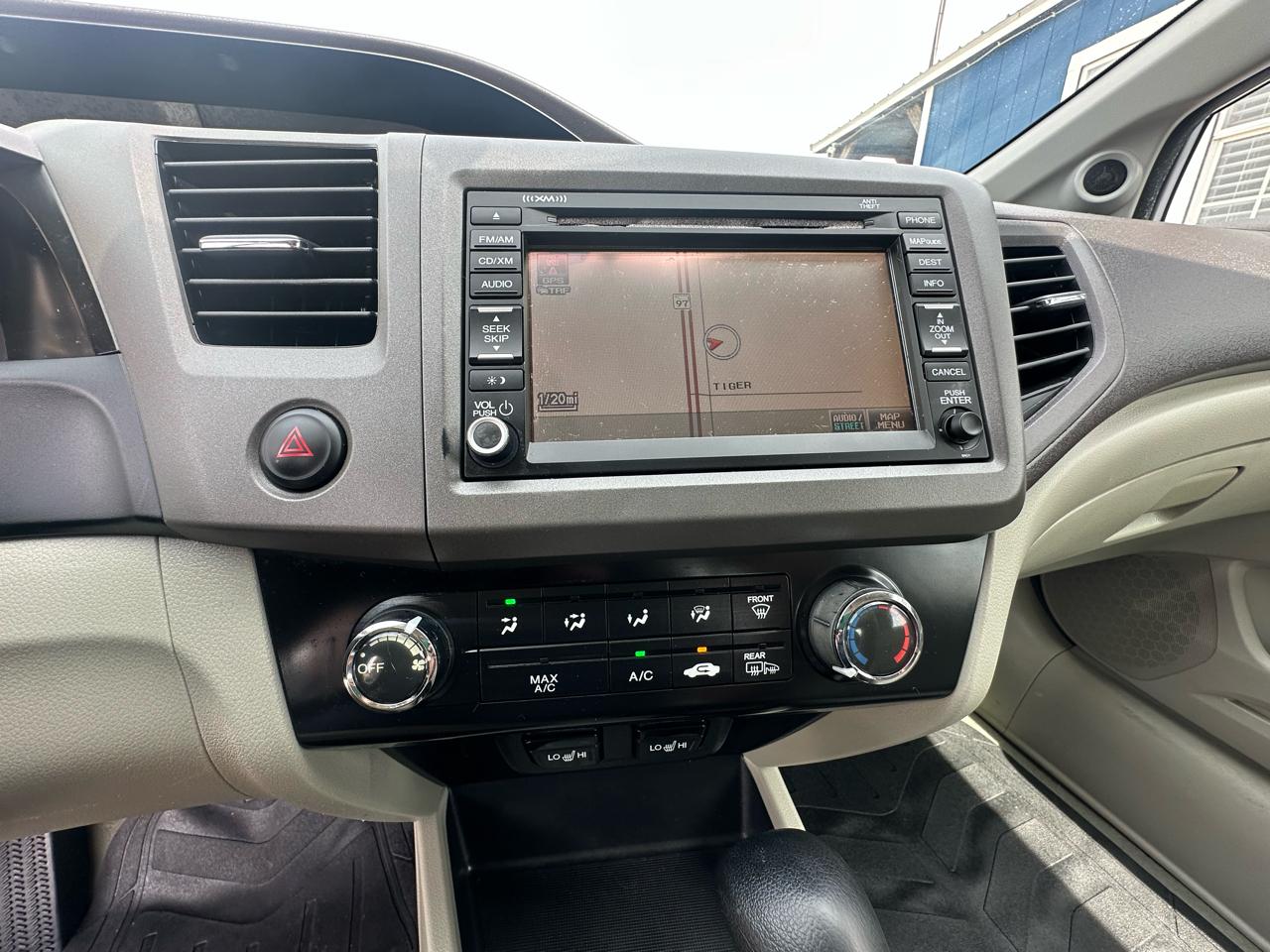 Honda Civic EX-L Sedan 5-Speed AT 2012