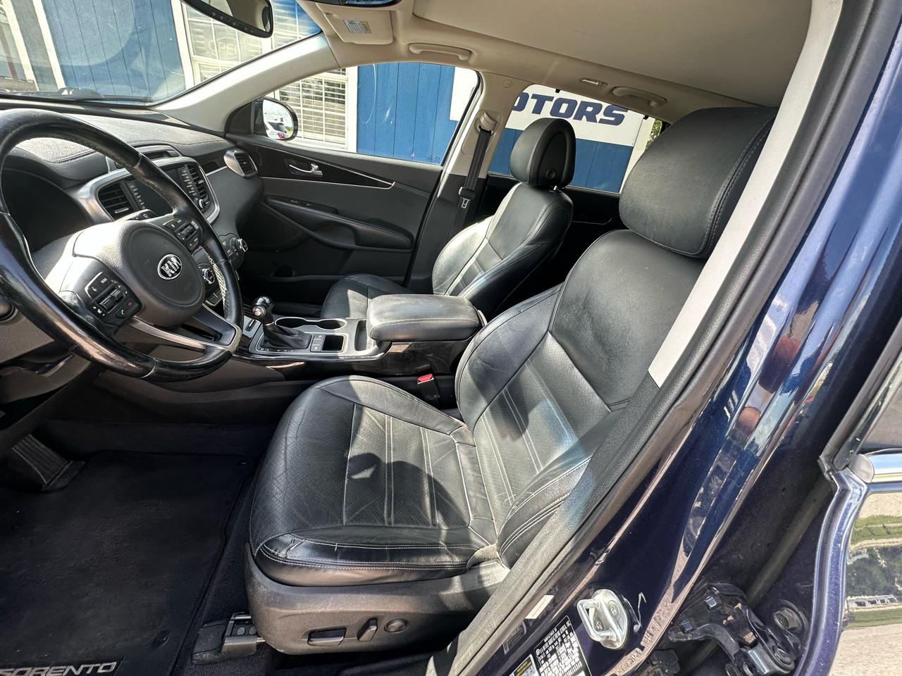 Kia Sorento EX V6 2WD 2016