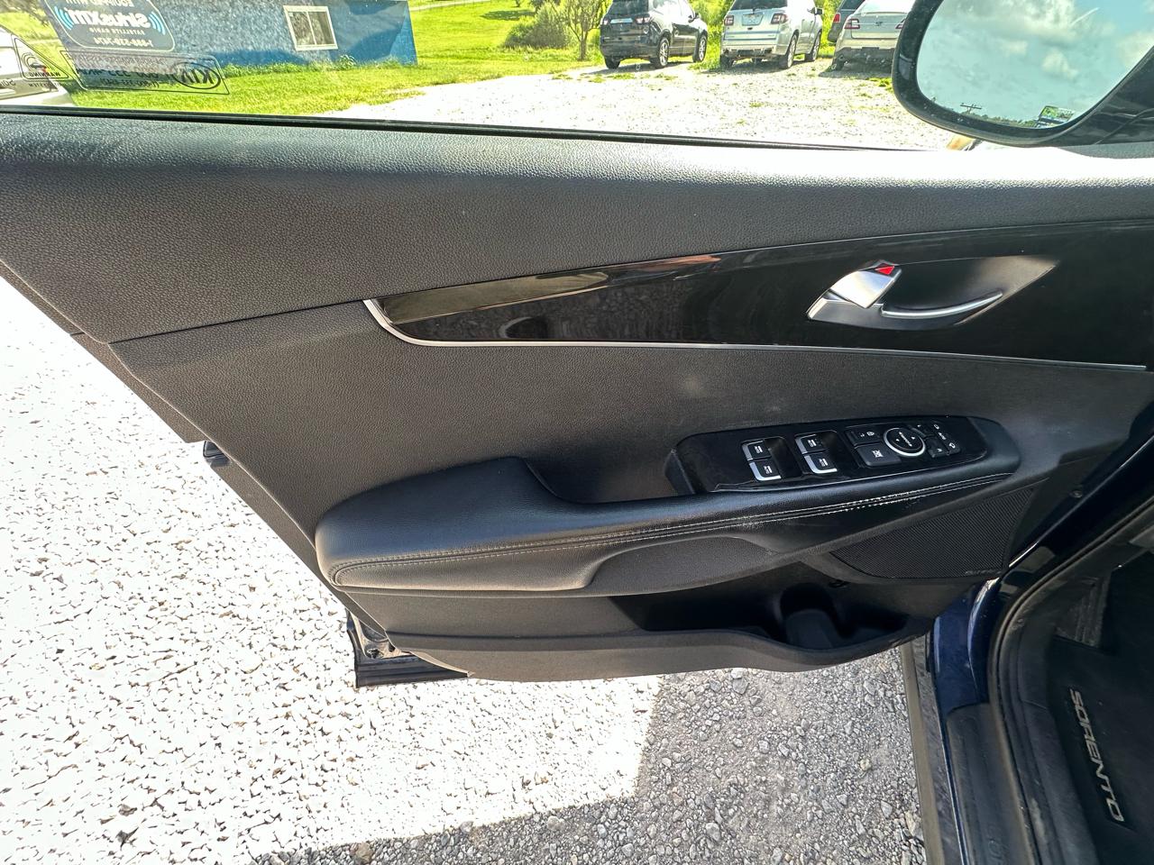 Kia Sorento EX V6 2WD 2016
