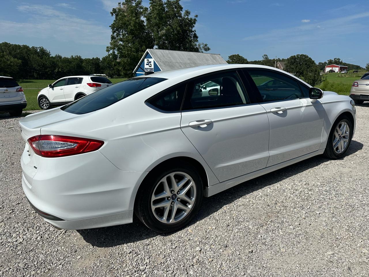 Ford Fusion SE 2015