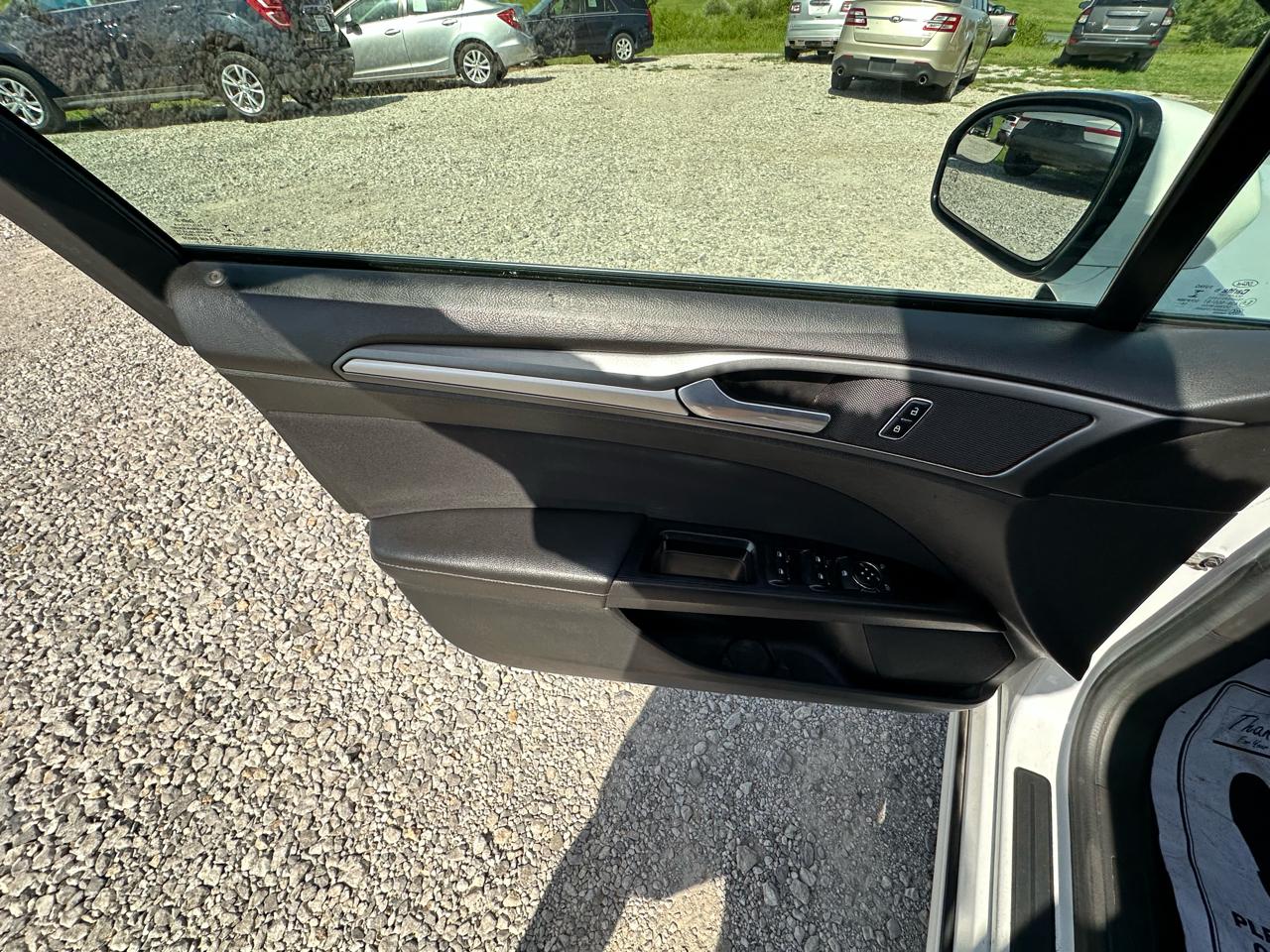 Ford Fusion SE 2015