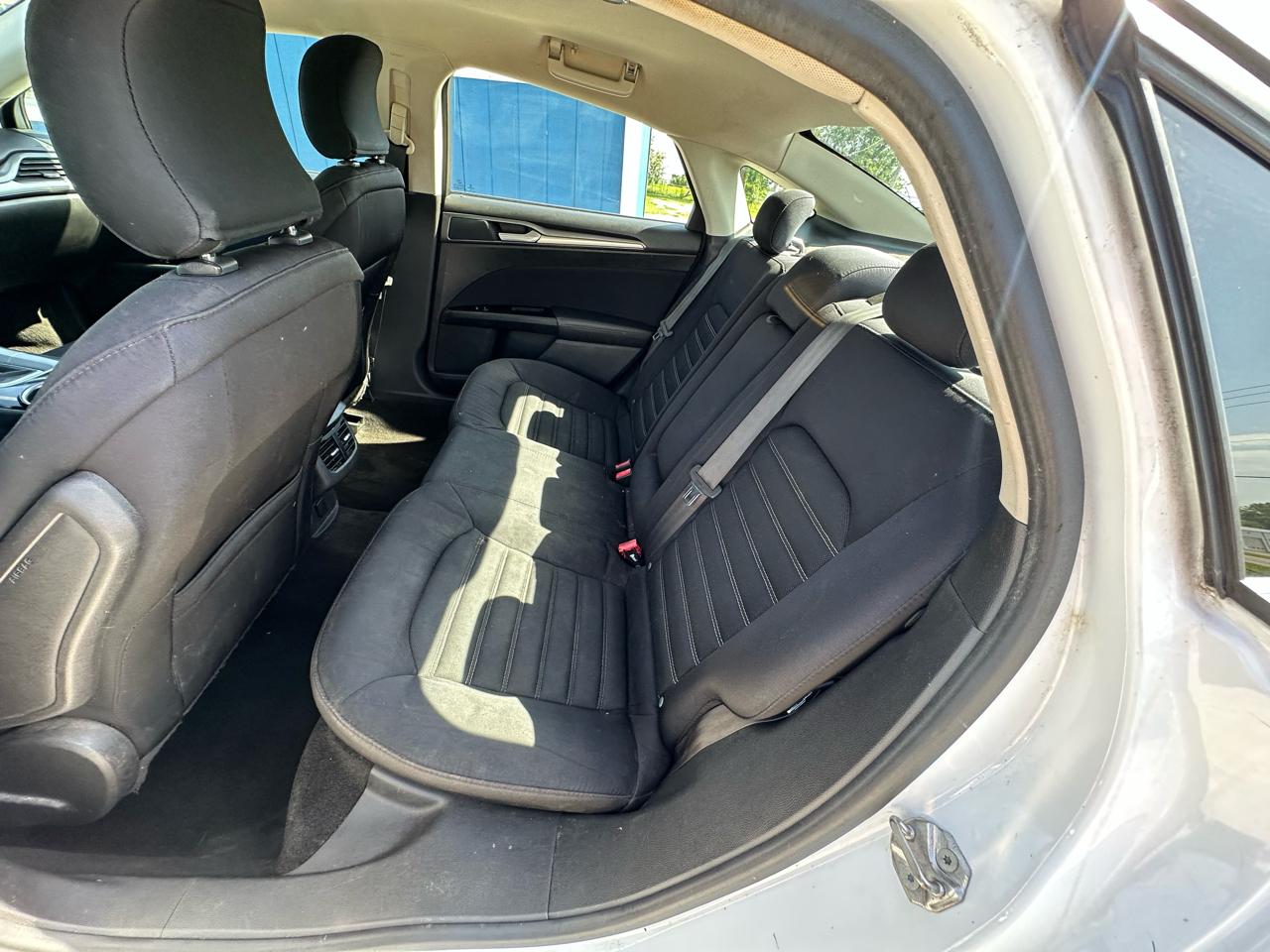 Ford Fusion SE 2015
