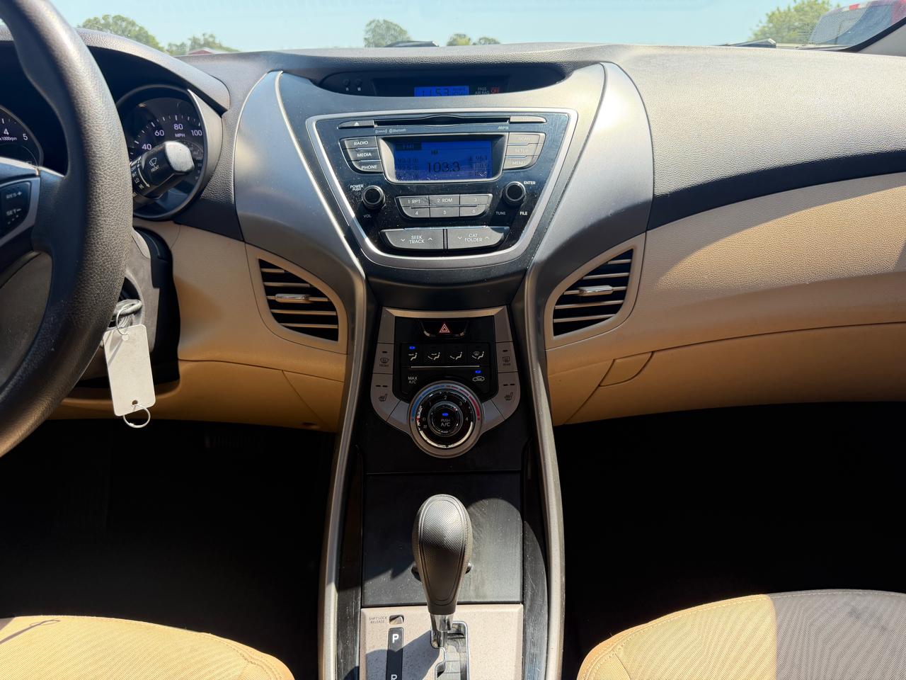 Hyundai Elantra Limited 2013