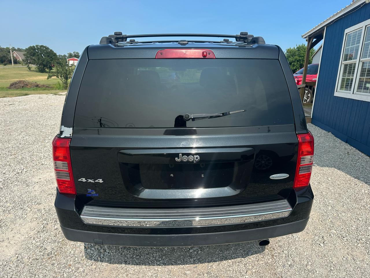 Jeep Patriot Latitude X 4WD 2011