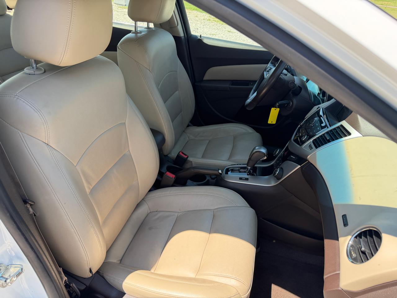 Chevrolet Cruze 2LT Auto 2015