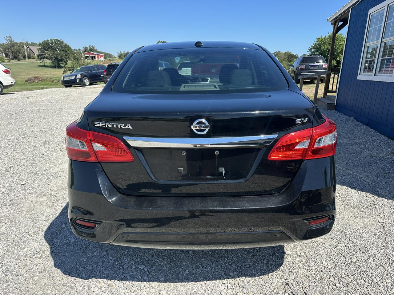 Nissan Sentra S CVT 2018