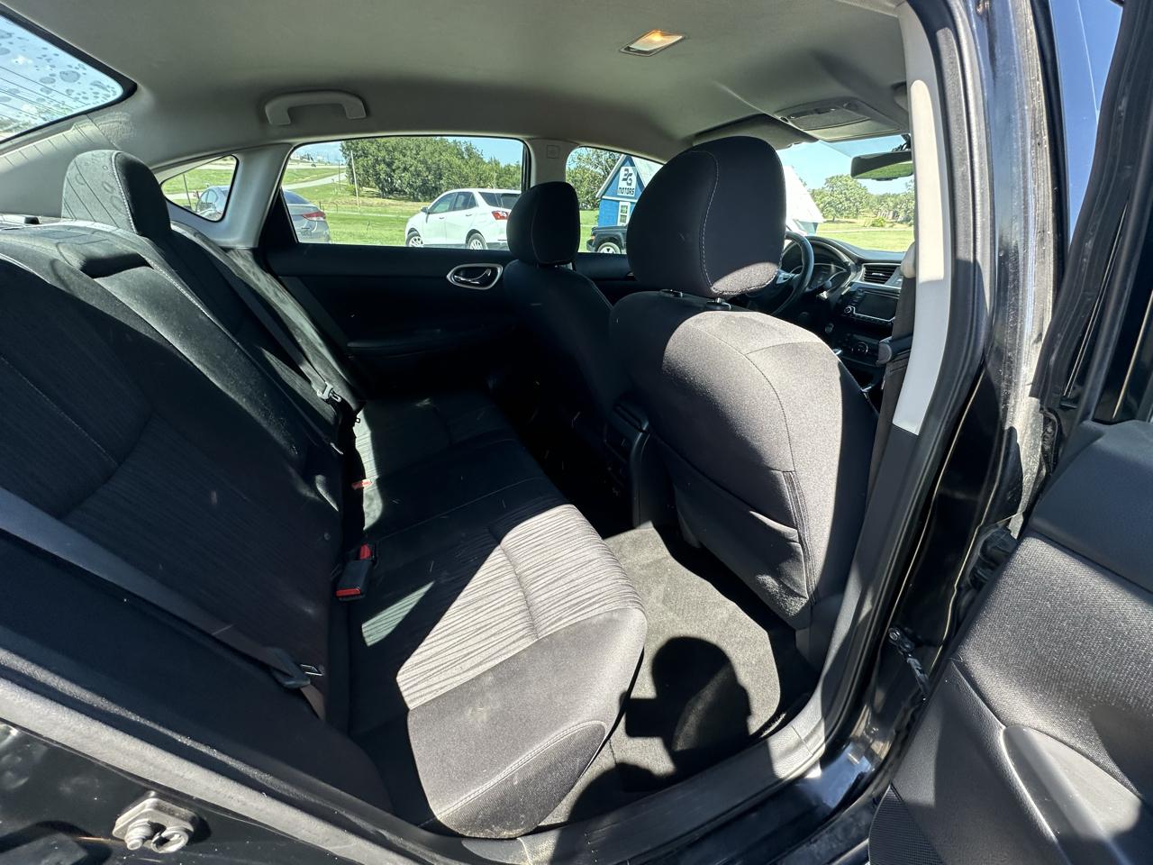 Nissan Sentra S CVT 2018