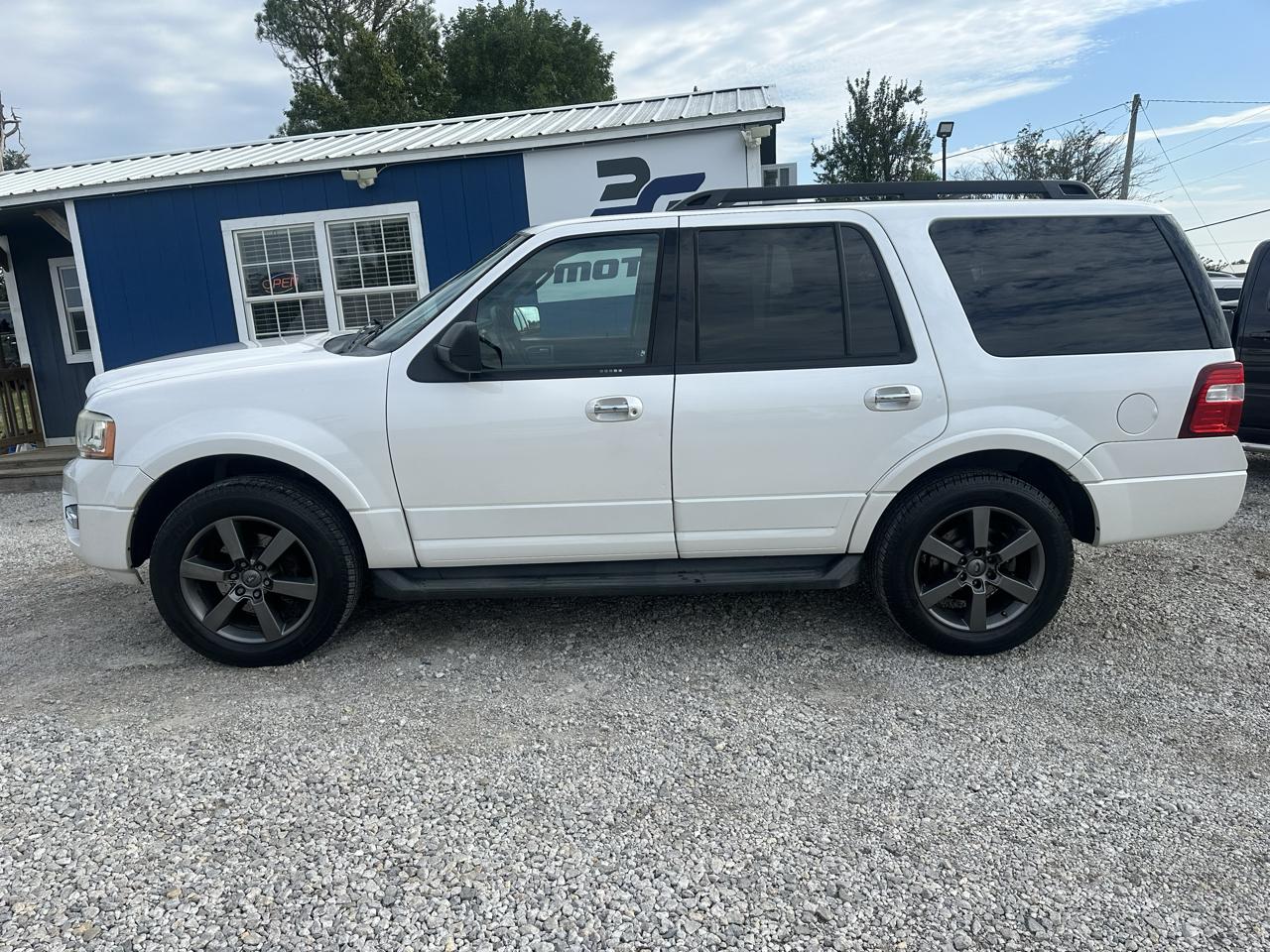 Ford Expedition XLT 2WD 2017