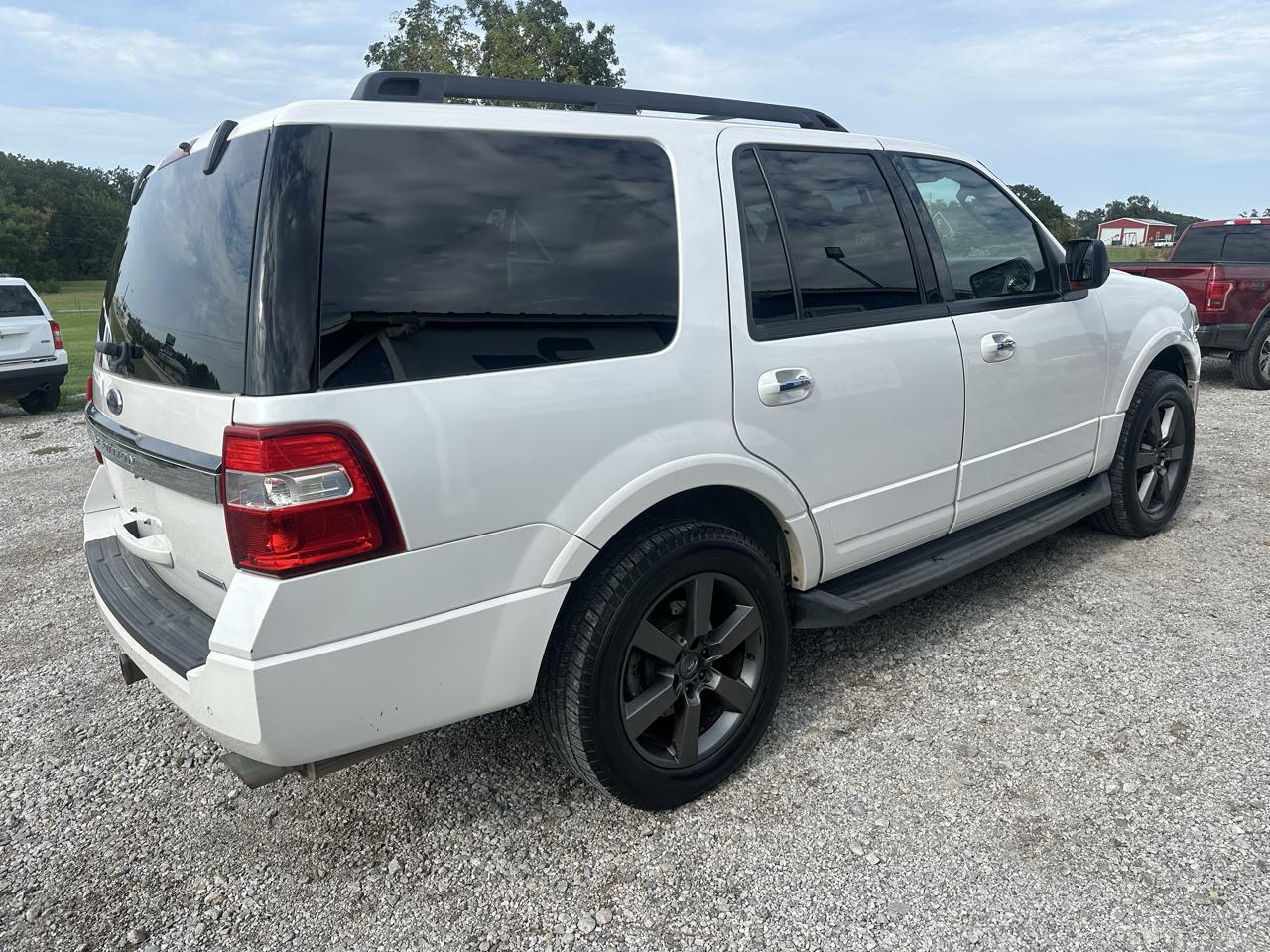 Ford Expedition XLT 2WD 2017