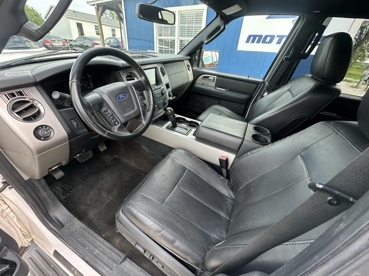 Ford Expedition XLT 2WD 2017