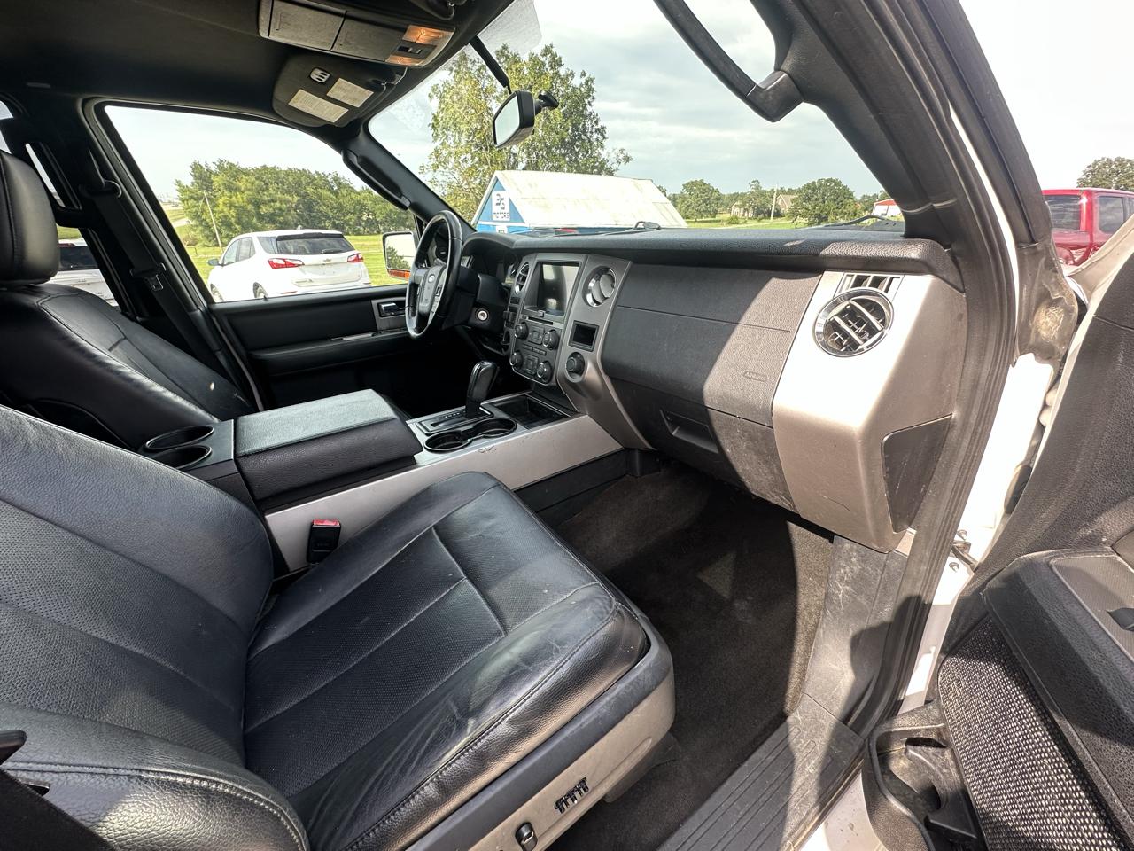 Ford Expedition XLT 2WD 2017